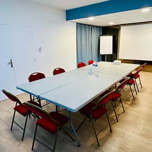 Kyriad Marseille Ouest Martigues